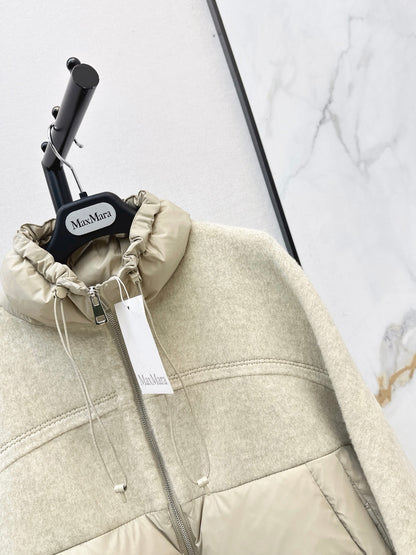 26Latest Autumn/Winter Short Hooded Down Jacket with Wool Panel Detailing