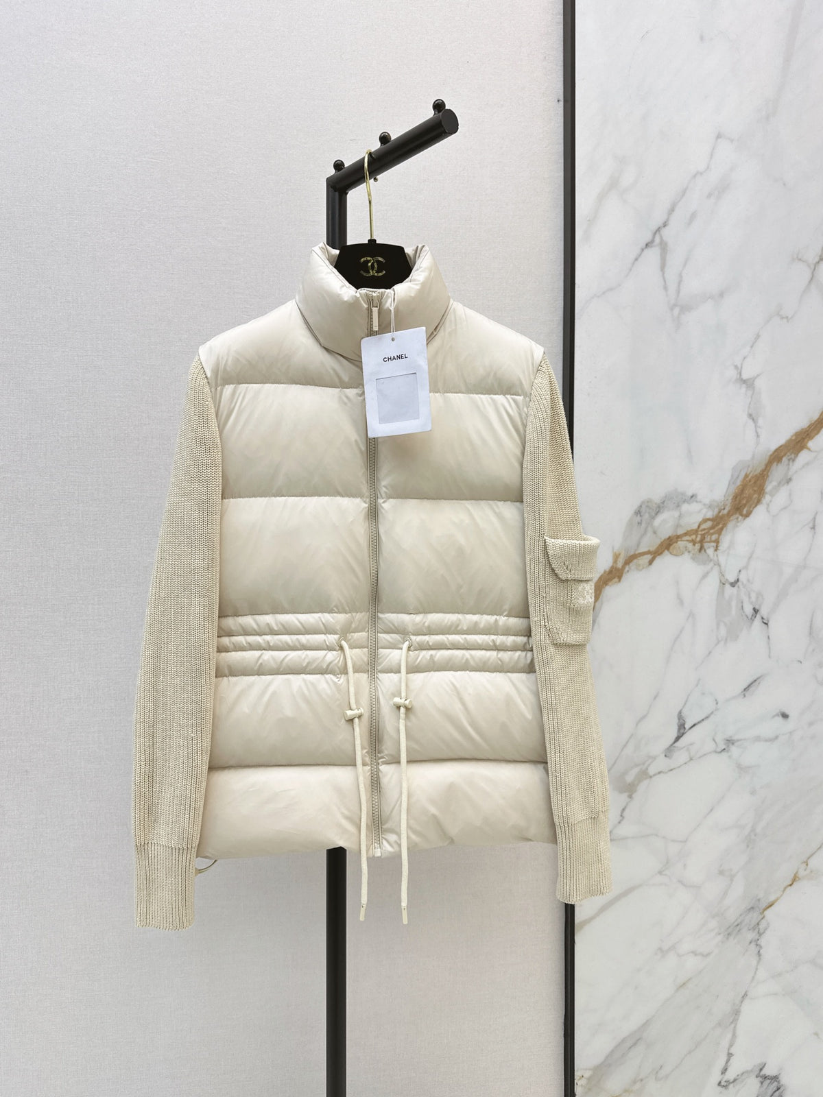 26 Fall/Winter Latest Wool Sleeve Patch Drawstring Down Jacket