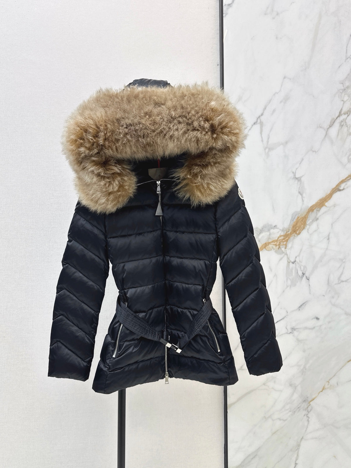 26 Fall/Winter Latest Classic Hooded Short Down Jacket with Fur Collar