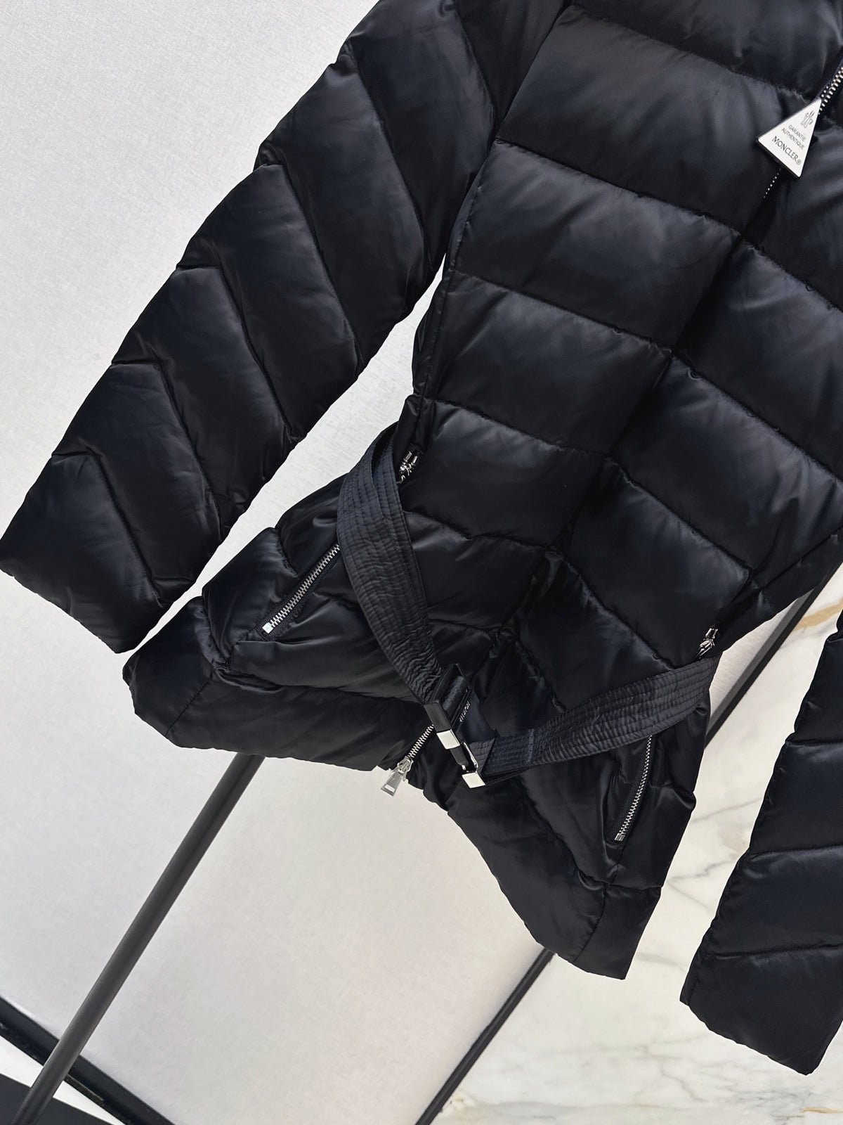 26 Fall/Winter Latest Classic Hooded Short Down Jacket with Fur Collar