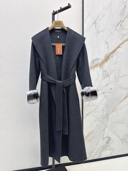 26 Fall/Winter Latest Style Long Double-Faced Wool Coat with Large Lapel