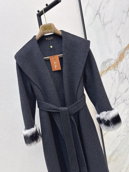 26 Fall/Winter Latest Style Long Double-Faced Wool Coat with Large Lapel