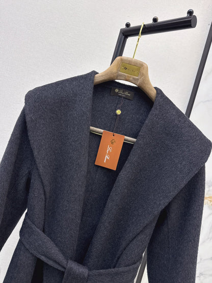 26 Fall/Winter Latest Style Long Double-Faced Wool Coat with Large Lapel