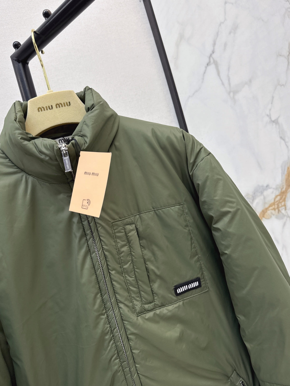 26 Fall/Winter New High-Neck Logo Letter Metal Zipper Down Jacket