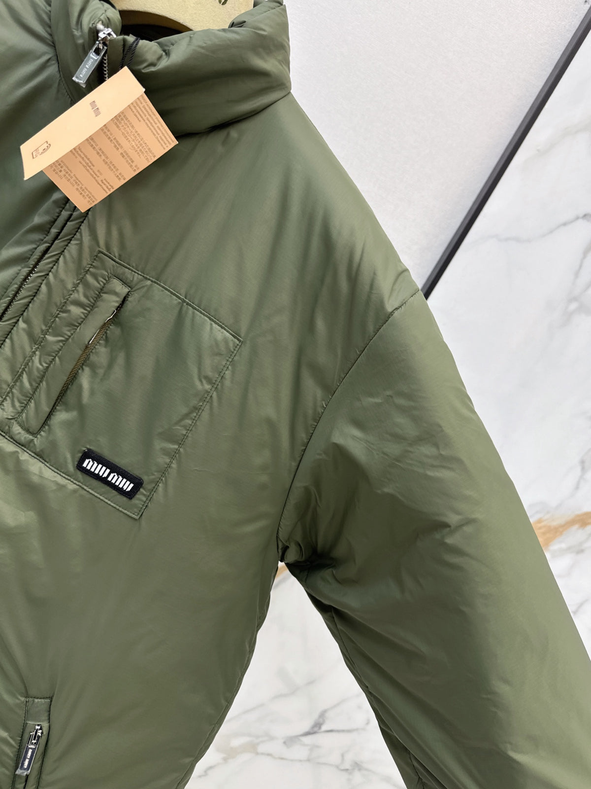 26 Fall/Winter New High-Neck Logo Letter Metal Zipper Down Jacket