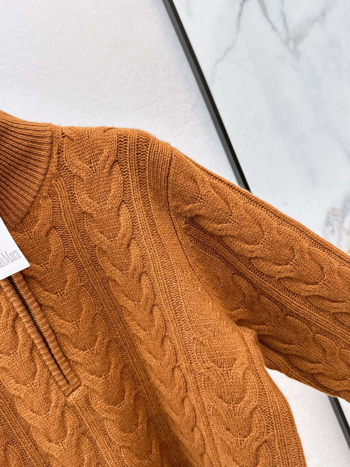 26 Fall/Winter Latest Cable Knit Half-Zip Polo Wool Sweater