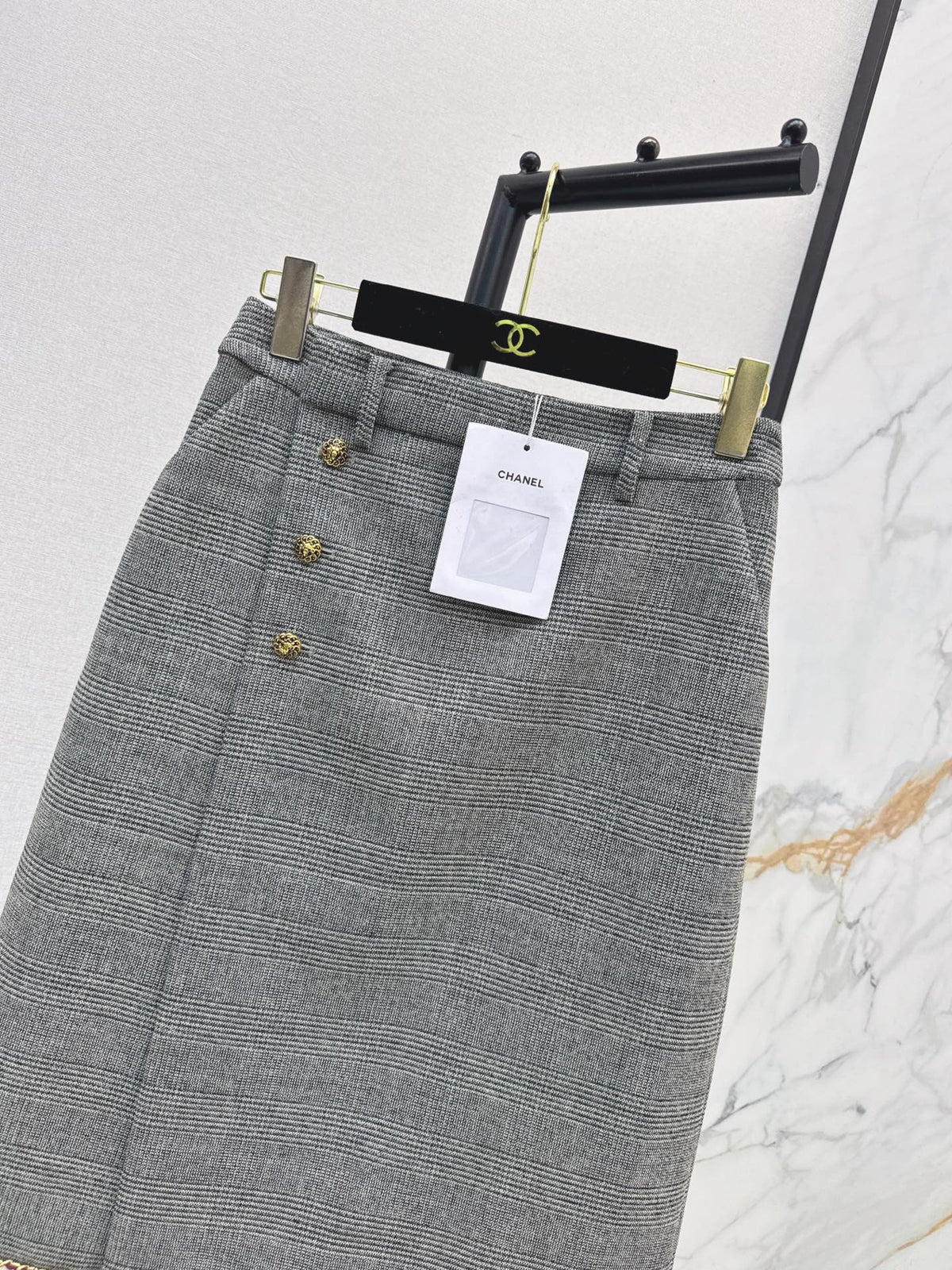 26New Autumn/Winter High-Waisted A-Line Skirt with Vintage Houndstooth Pattern