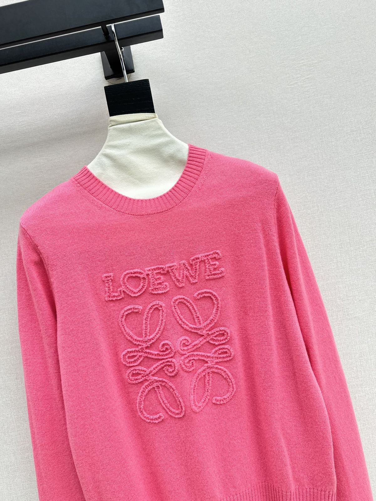26New Early Autumn Logo-Embroidered Knit Pullover