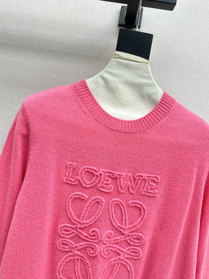 26New Early Autumn Logo-Embroidered Knit Pullover