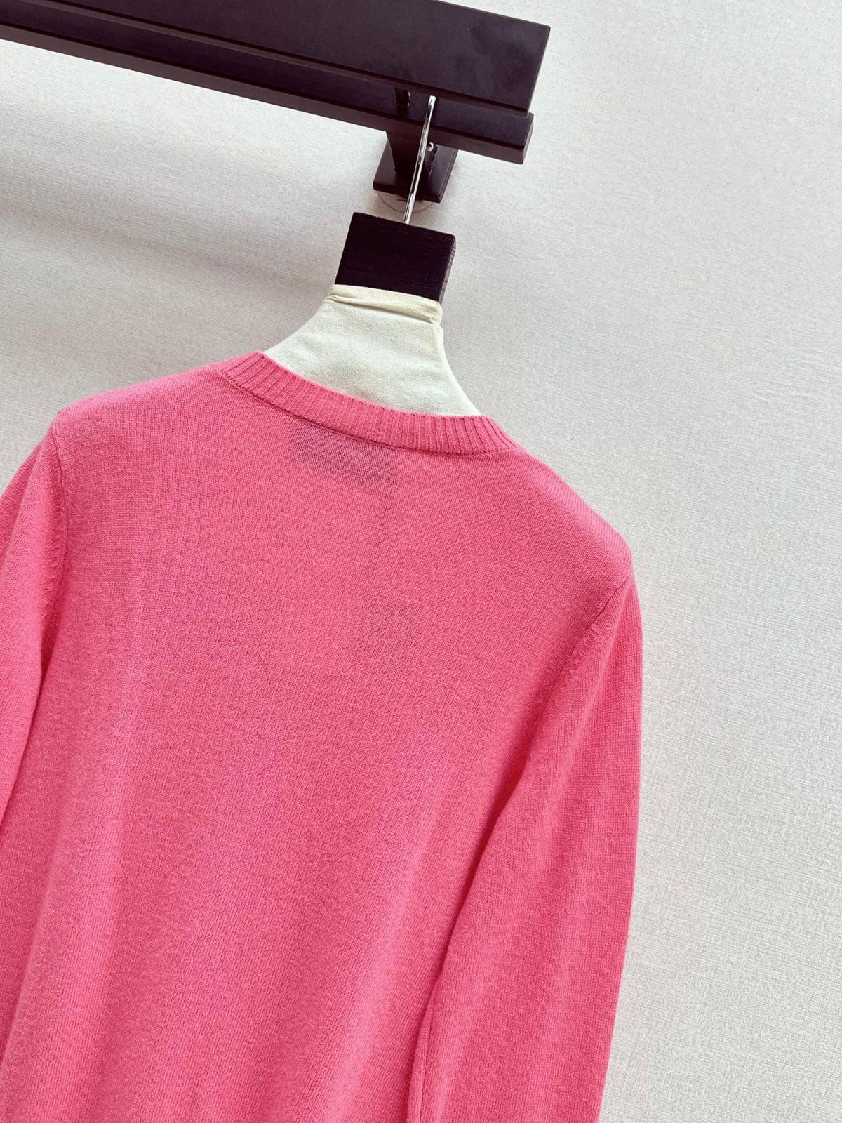 26New Early Autumn Logo-Embroidered Knit Pullover