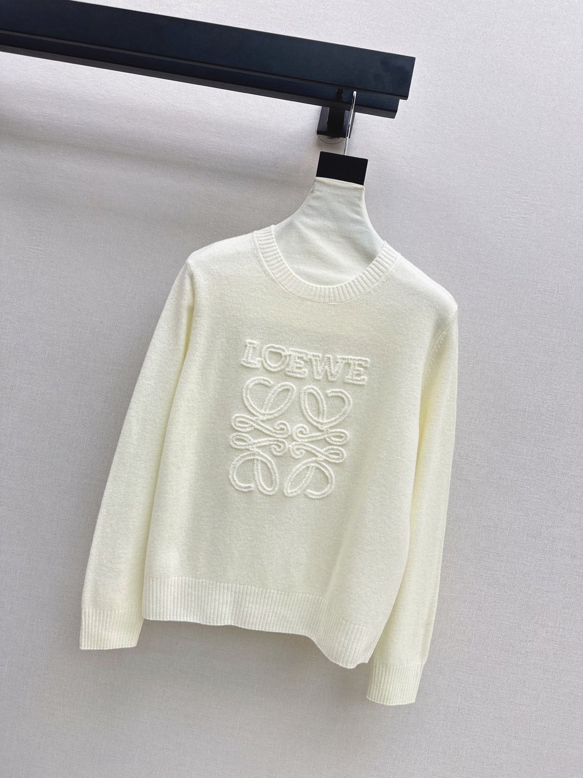 26New Early Autumn Logo-Embroidered Knit Pullover