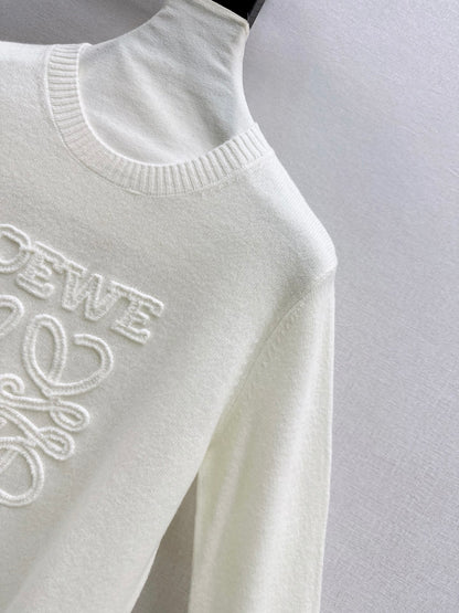 26New Early Autumn Logo-Embroidered Knit Pullover