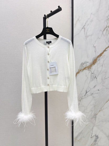26Latest Autumn/Winter Crew-Neck Cardigan with Ostrich Feather Sleeve Trim