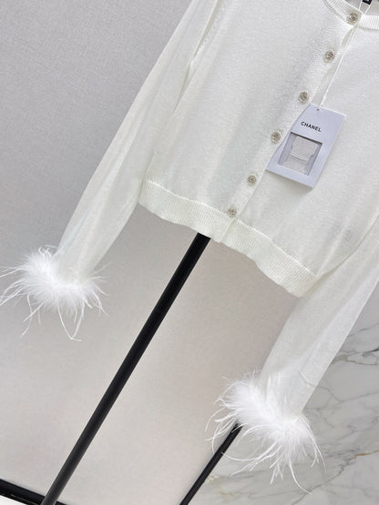 26Latest Autumn/Winter Crew-Neck Cardigan with Ostrich Feather Sleeve Trim