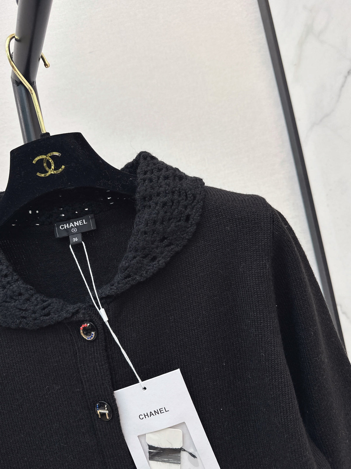 26Latest Autumn/Winter Crochet-Trim Collar Cardigan