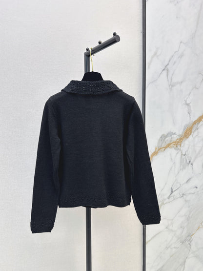 26Latest Autumn/Winter Crochet-Trim Collar Cardigan