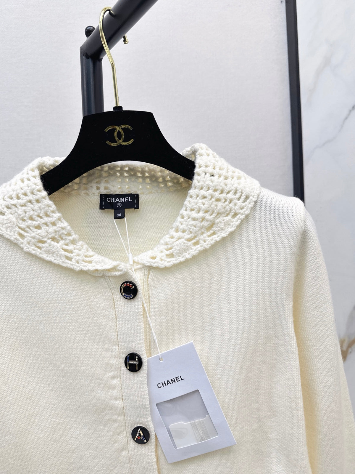 26Latest Autumn/Winter Crochet-Trim Collar Cardigan