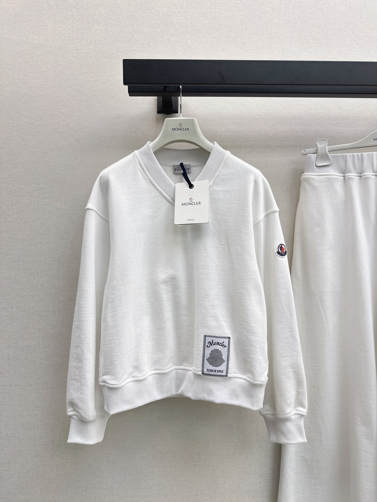 26Latest Casual Athleisure Set for Autumn/Winter