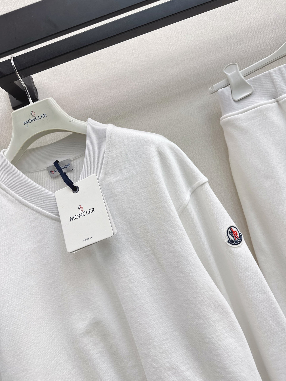 26Latest Casual Athleisure Set for Autumn/Winter