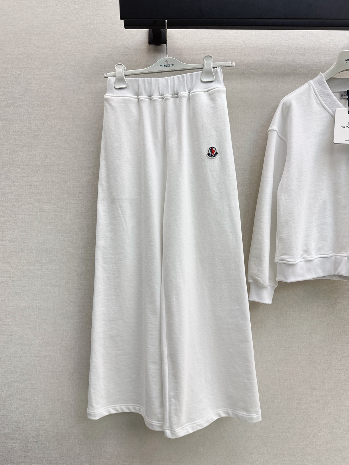 26Latest Casual Athleisure Set for Autumn/Winter