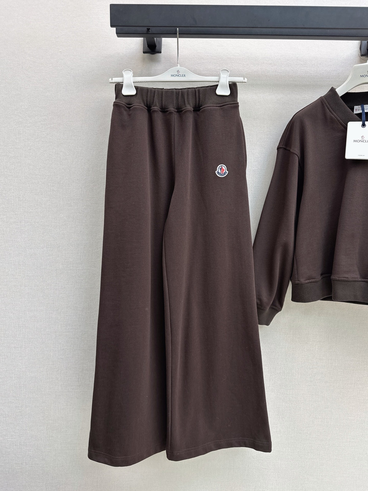 26Latest Casual Athleisure Set for Autumn/Winter