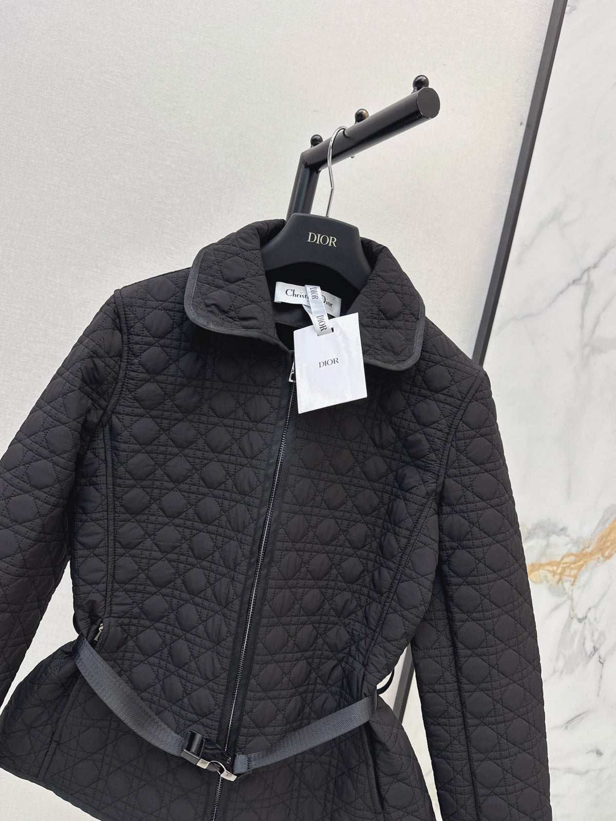26Latest Autumn/Winter Quilted Jacket with Cannage Pattern