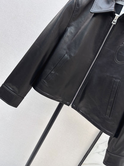 26Latest Autumn/Winter Leather Jacket with Lapel and Embossed Logo Detail