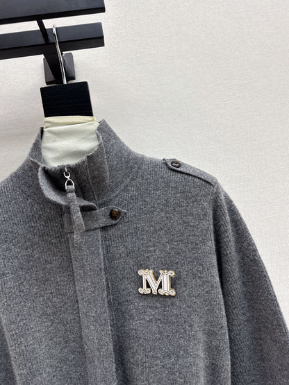 26Early Autumn New Arrival: Logo-Embellished Stand-Collar Cardigan