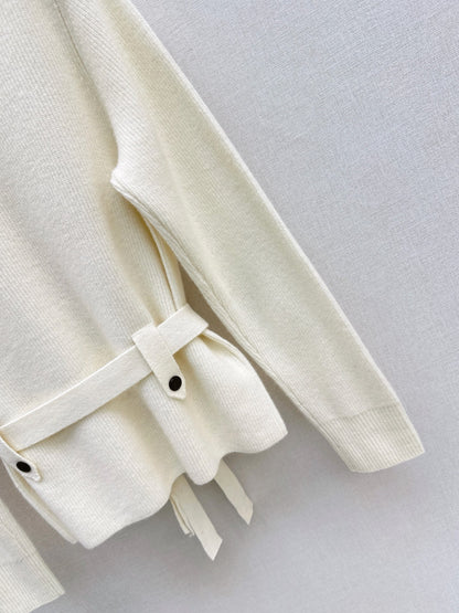 26Early Autumn New Arrival: Logo-Embellished Stand-Collar Cardigan