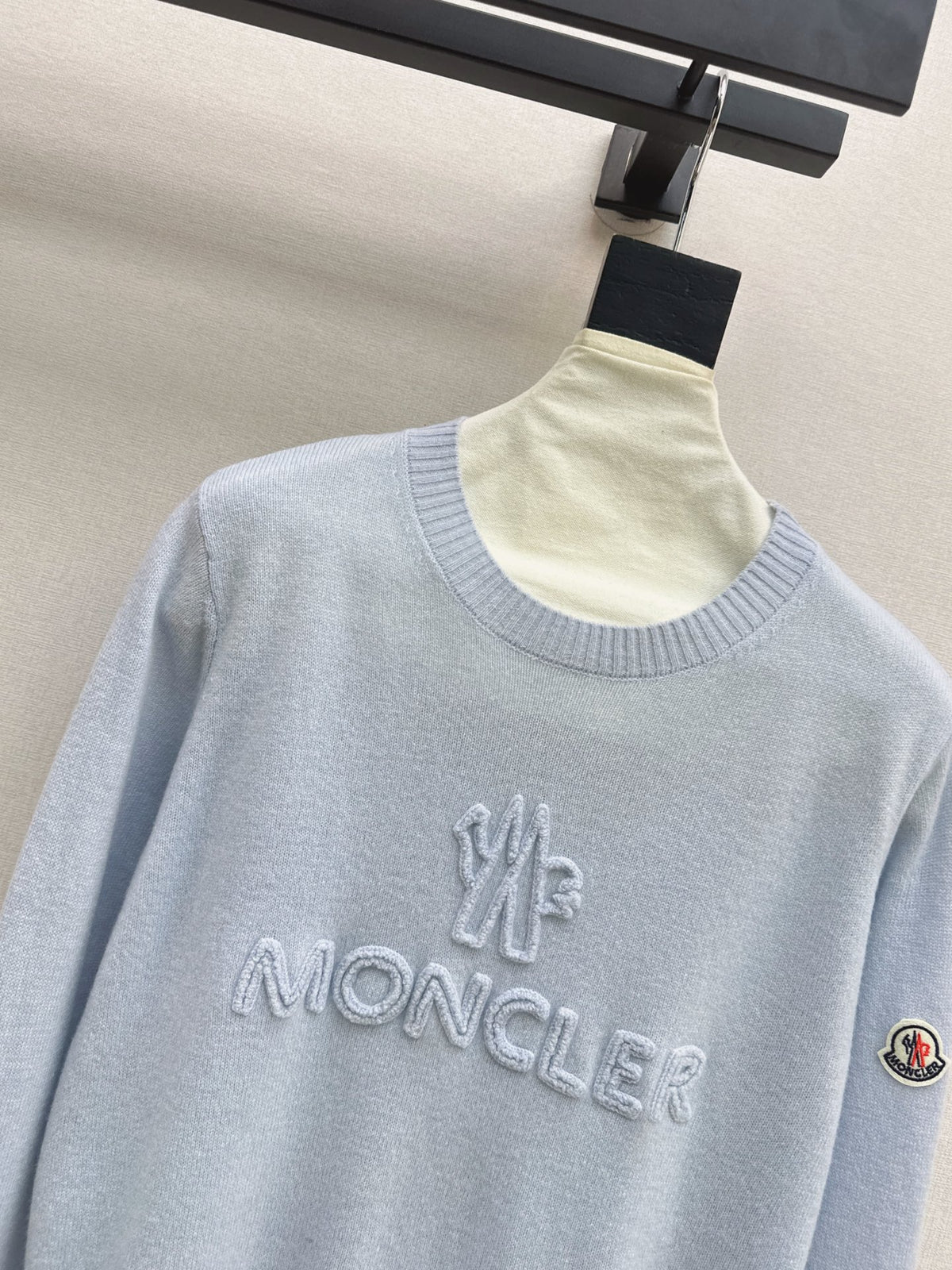 26Latest Early Autumn Logo-Embroidered Knit Pullover