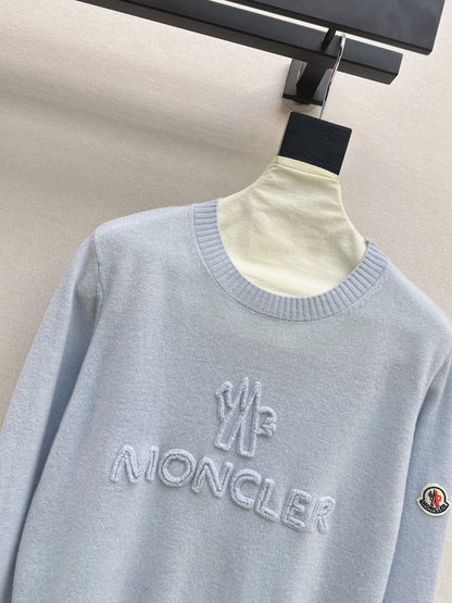 26Latest Early Autumn Logo-Embroidered Knit Pullover