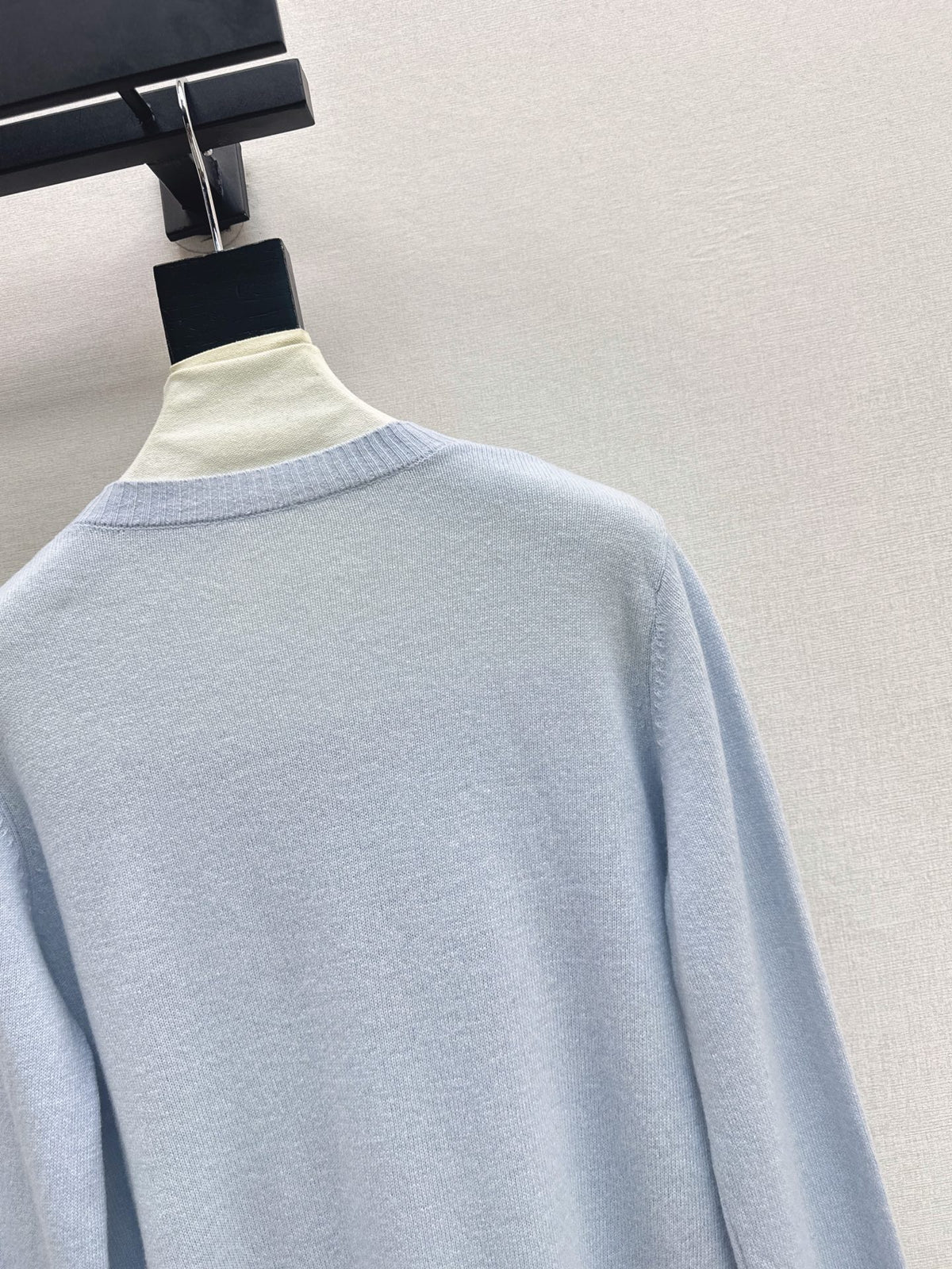 26Latest Early Autumn Logo-Embroidered Knit Pullover