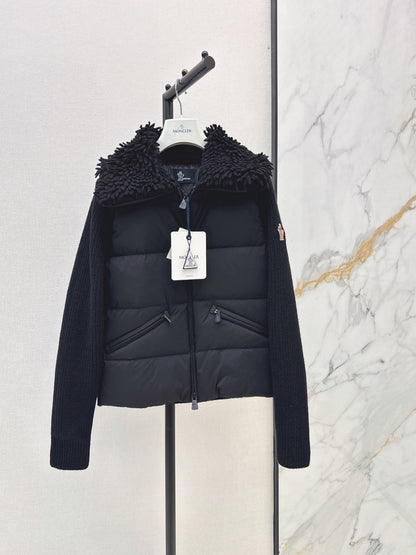 26Latest Autumn/Winter Down Jacket with Faux-Shearling Collar Detail