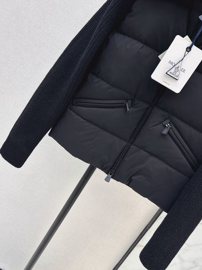26Latest Autumn/Winter Down Jacket with Faux-Shearling Collar Detail