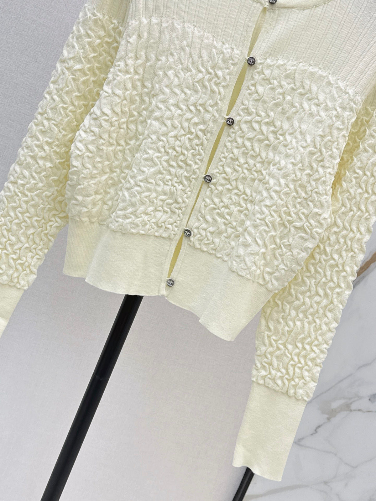 26Latest Autumn/Winter Vintage Crew-Neck Knit Cardigan