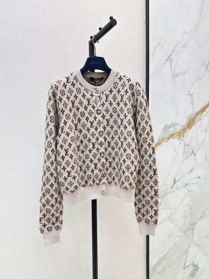 26Latest Classic Logo Crew-Neck Cardigan (Fall/Winter Collection)
