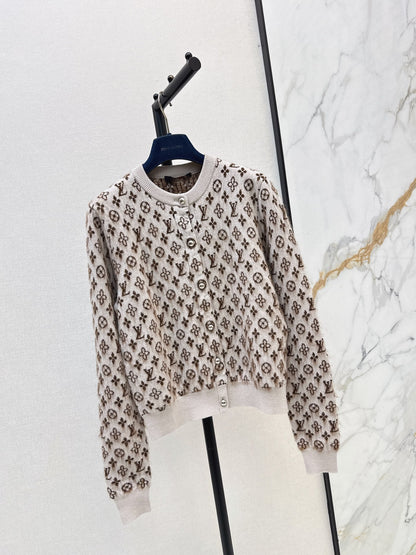 26Latest Classic Logo Crew-Neck Cardigan (Fall/Winter Collection)