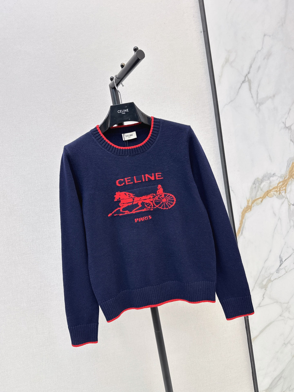 26Latest Autumn/Winter Color-Block Carriage-Motif Long-Sleeve Knit Pullover