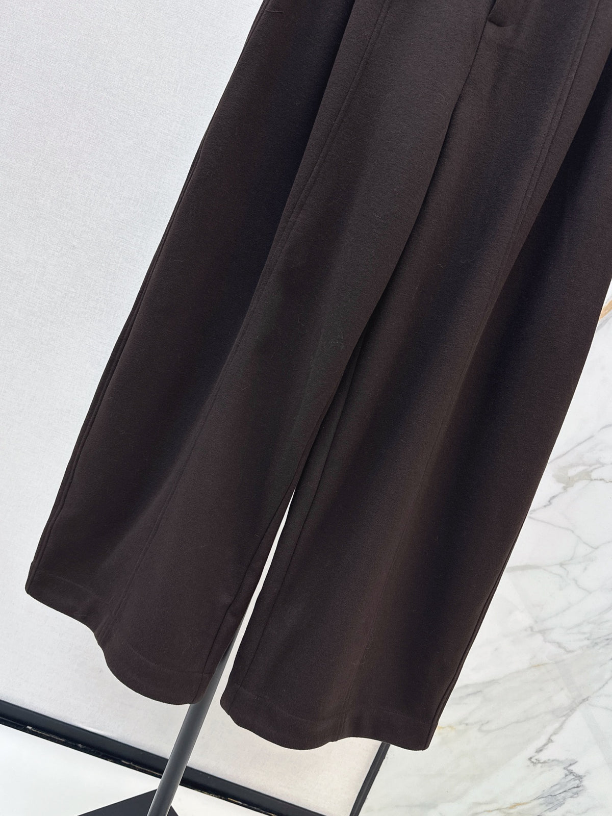 26Latest Autumn/Winter Thickened Wool Straight-Leg Trousers