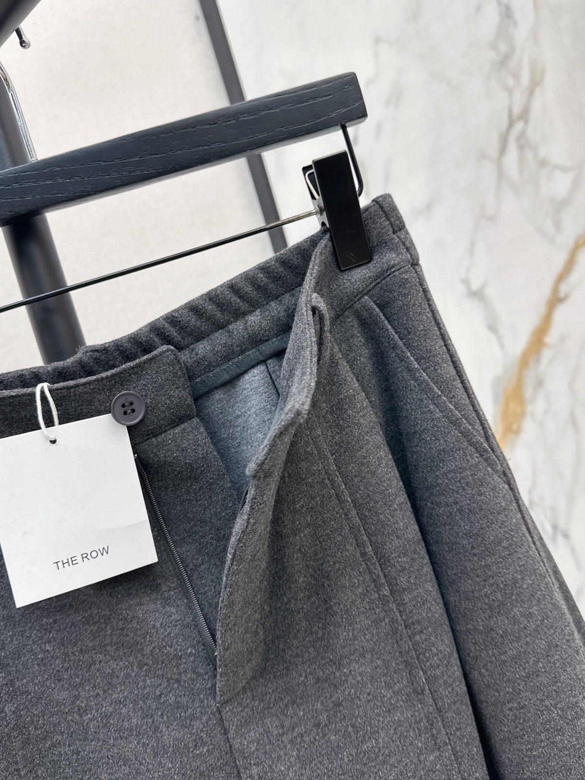 26Latest Autumn/Winter Thickened Wool Straight-Leg Trousers