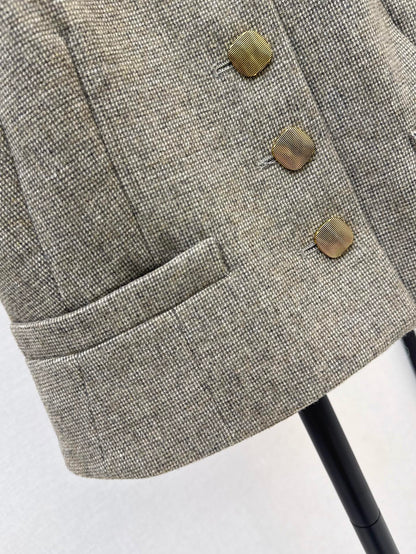 26Stylish and Sophisticated Fall/Winter Vest Jacket