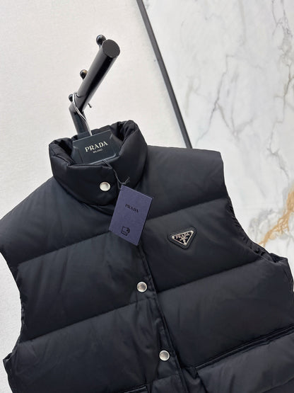 26Latest Autumn/Winter Stand-Collar Down Vest