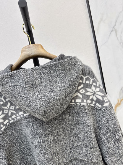 26Latest Autumn/Winter "Old Money" Style Reversible Wool-Blend & Snowflake-Pattern Knit Jacket