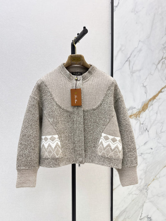 26New Autumn/Winter "Old Money" Style Reversible Wool-Blend Coat with Snowflake Jacquard & Panel Detailing
