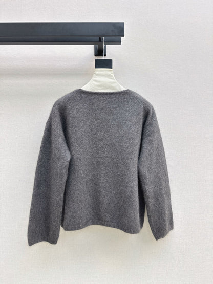 26Latest Autumn/Winter V-Neck Sweater with 3D Floral Embellishments