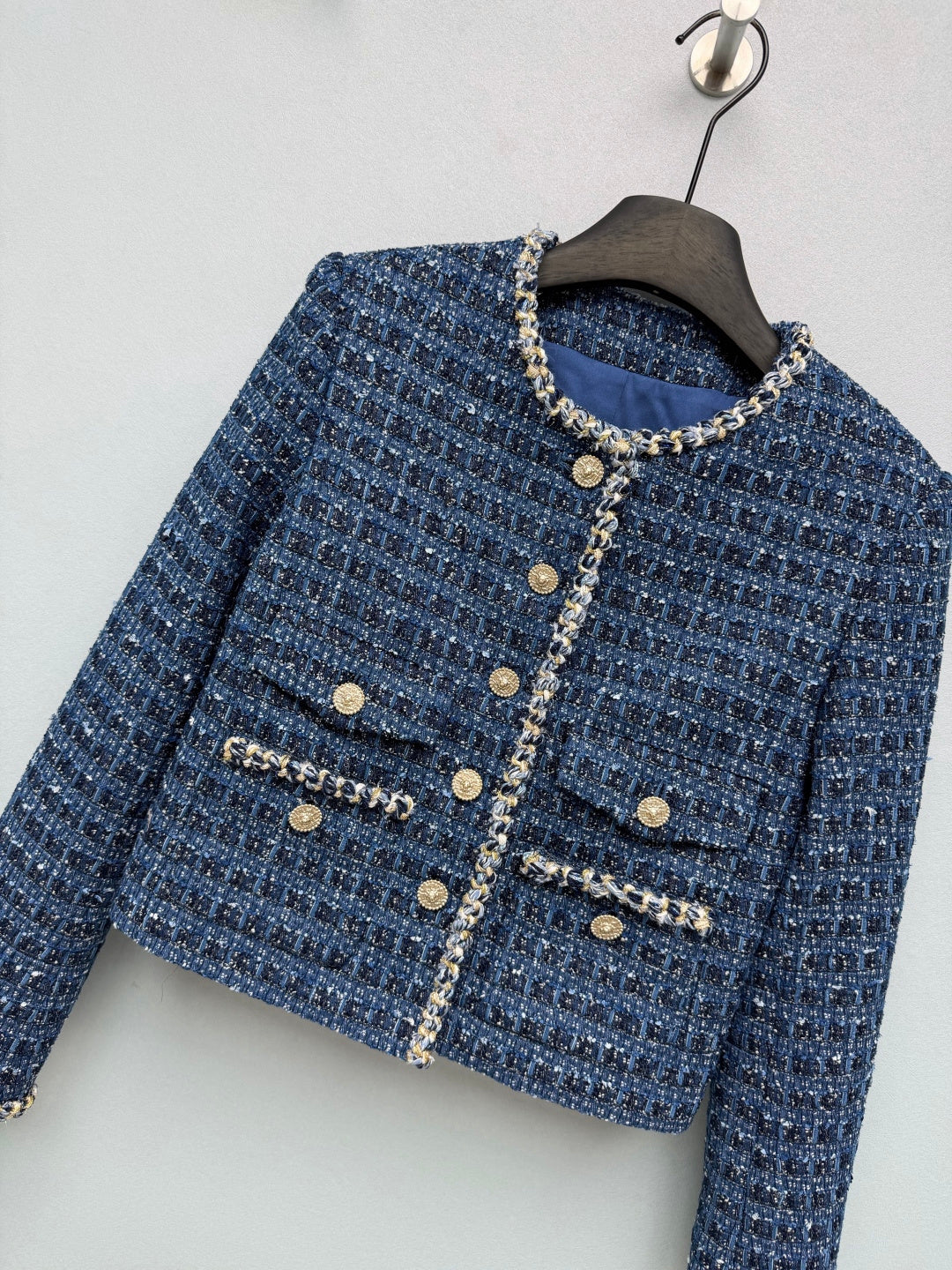 26New Cold-Toned Navy Jacket