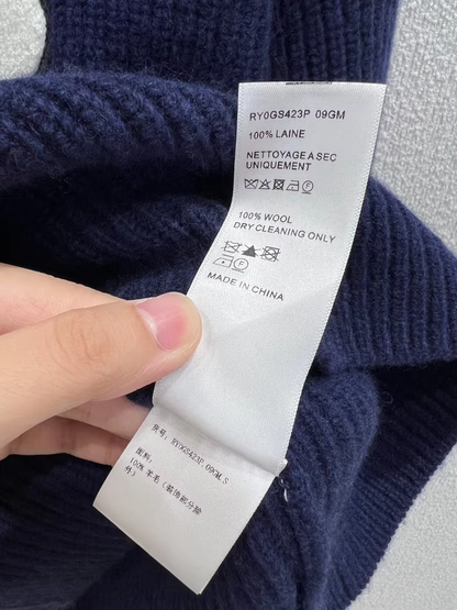 3D towel embroidered sweater