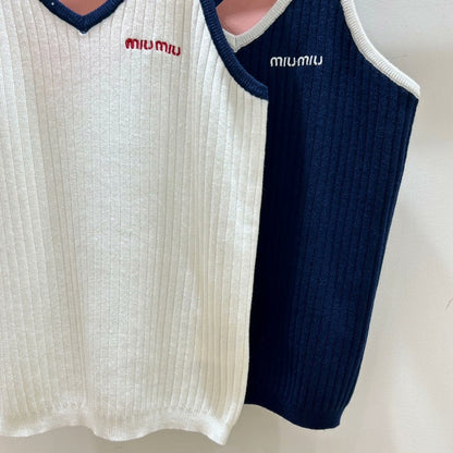 25 Summer Letter Color-blocked V-neck Knitted Vest
