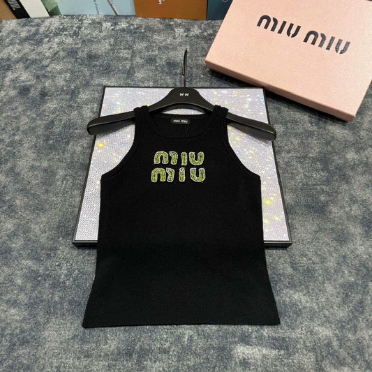 25 Early Spring Diamond Thread Slim Fit Knit Vest