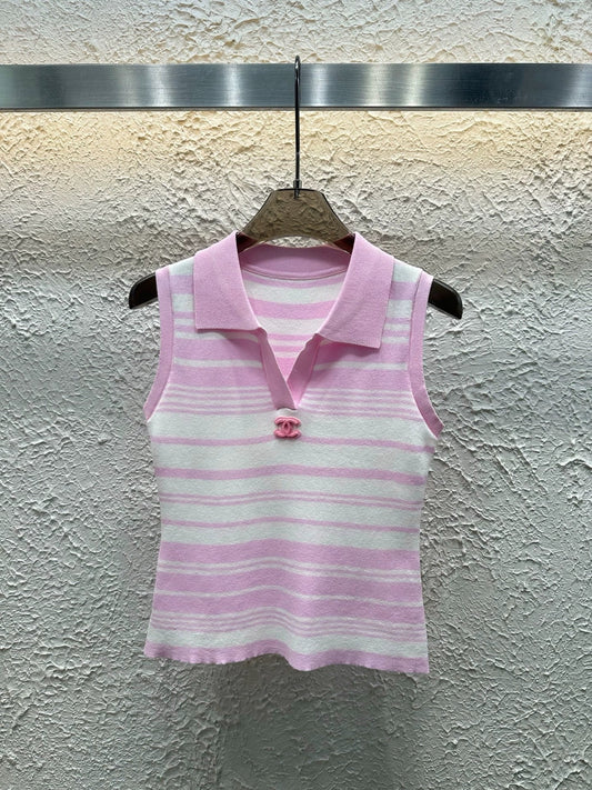25 Spring and Summer Latest Collection! Lapel Striped Knitted Vest